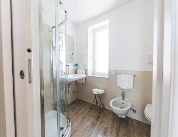 BAGNO TRIPLA